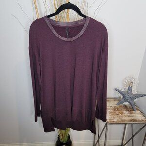 Capote Sweatshirt Womens Medium